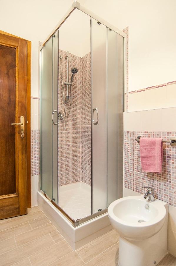 Bed and Breakfast Casa Di Nora Formia Exterior foto