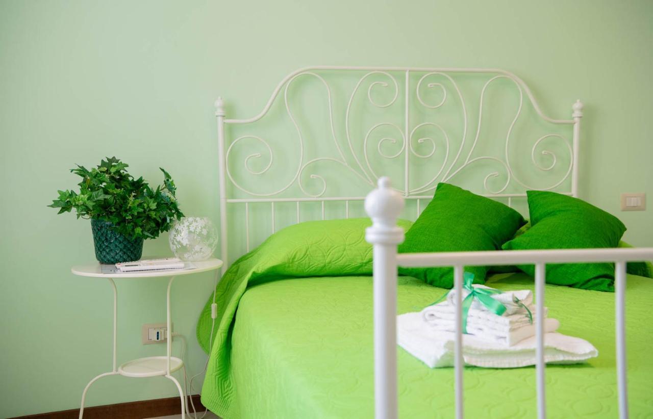 Bed and Breakfast Casa Di Nora Formia Exterior foto